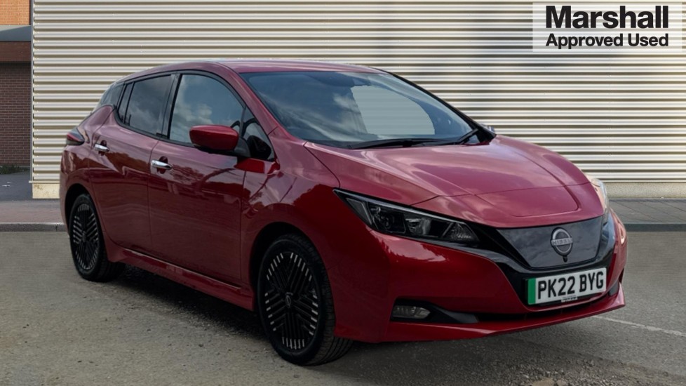 Main listing image - Nissan Leaf