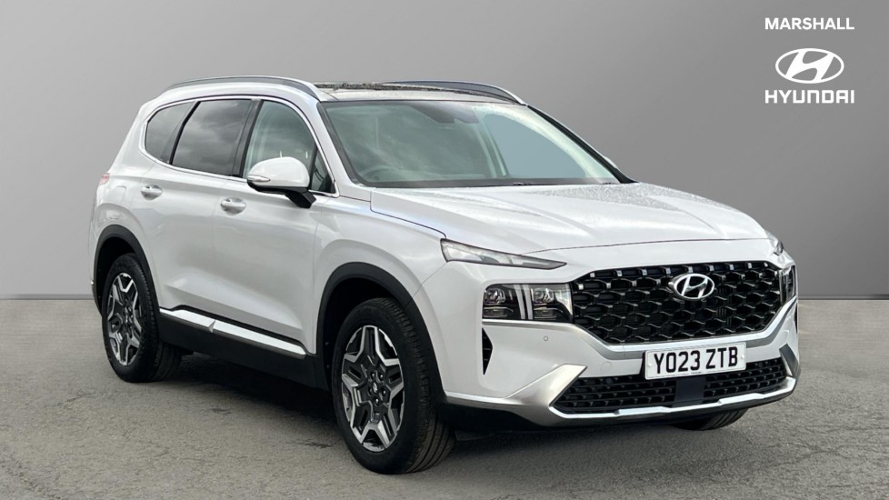 Main listing image - Hyundai Santa Fe