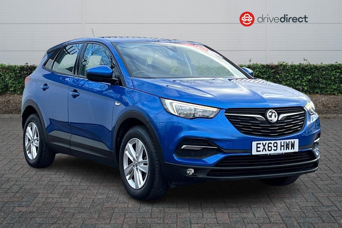 Main listing image - Vauxhall Grandland X