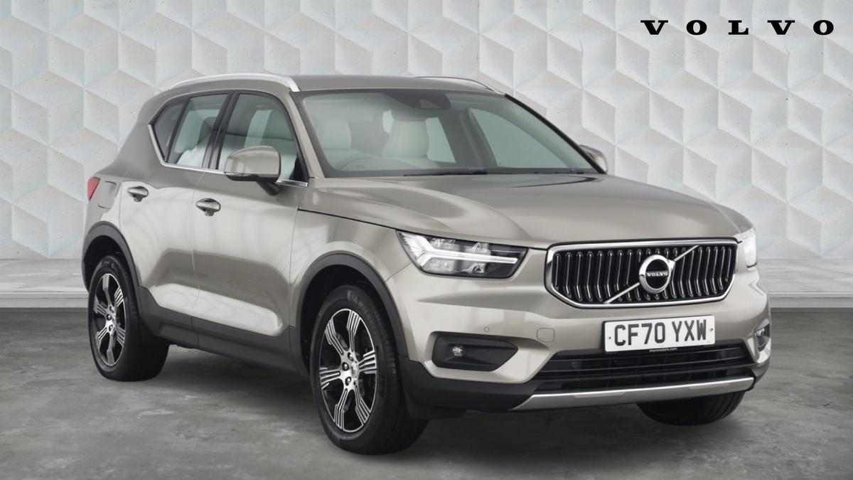 Main listing image - Volvo XC40