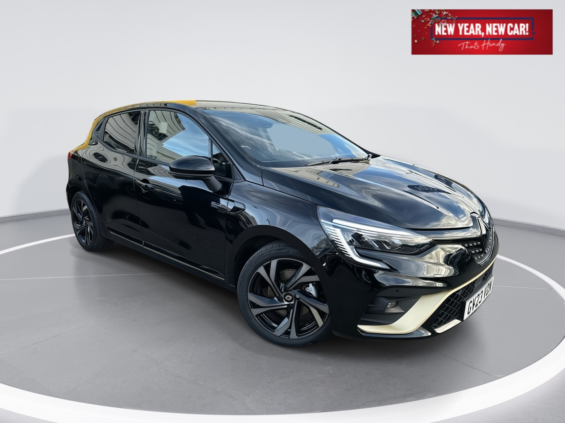 Main listing image - Renault Clio