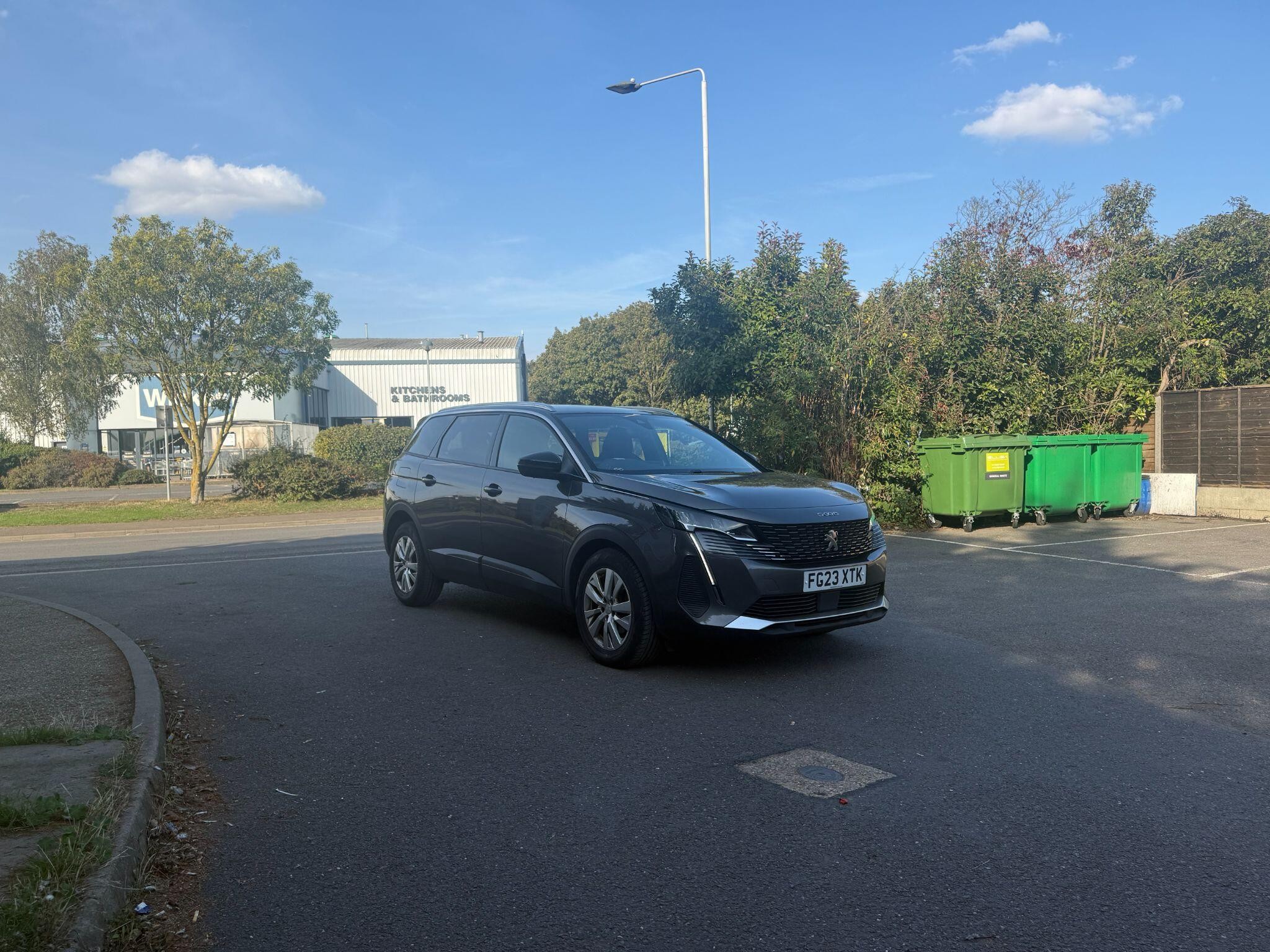 Main listing image - Peugeot 5008
