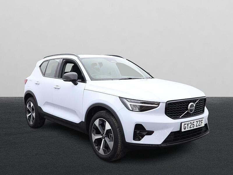 Main listing image - Volvo XC40