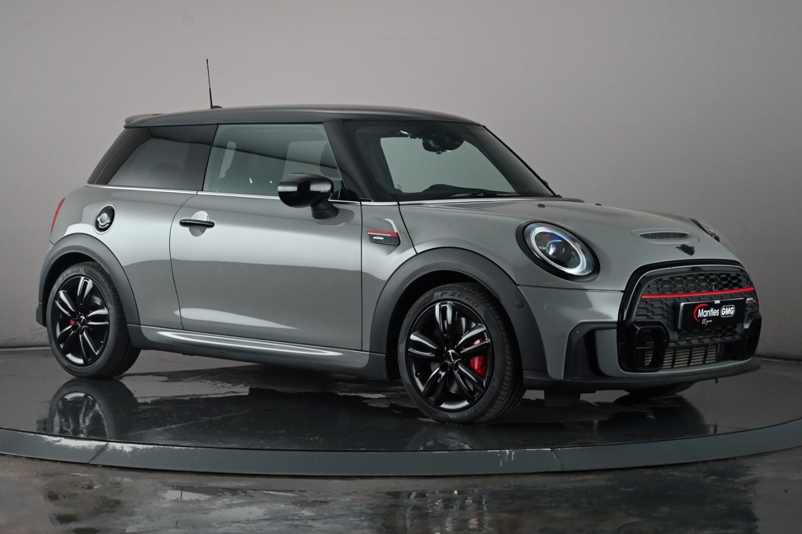 Main listing image - MINI Hatchback