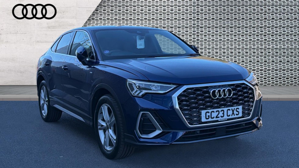 Main listing image - Audi Q3
