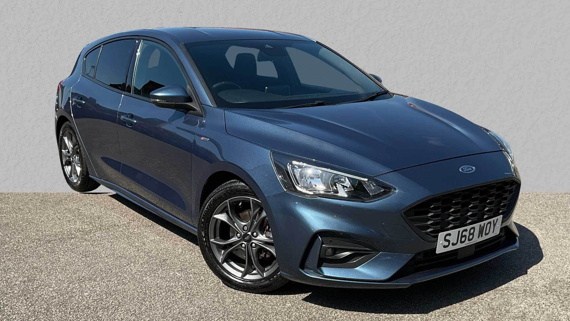 Main listing image - Ford Focus