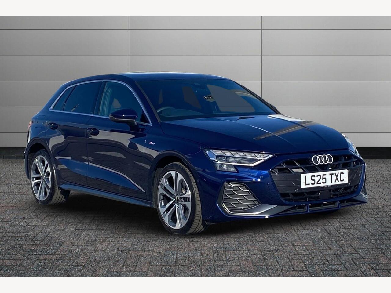Main listing image - Audi A3