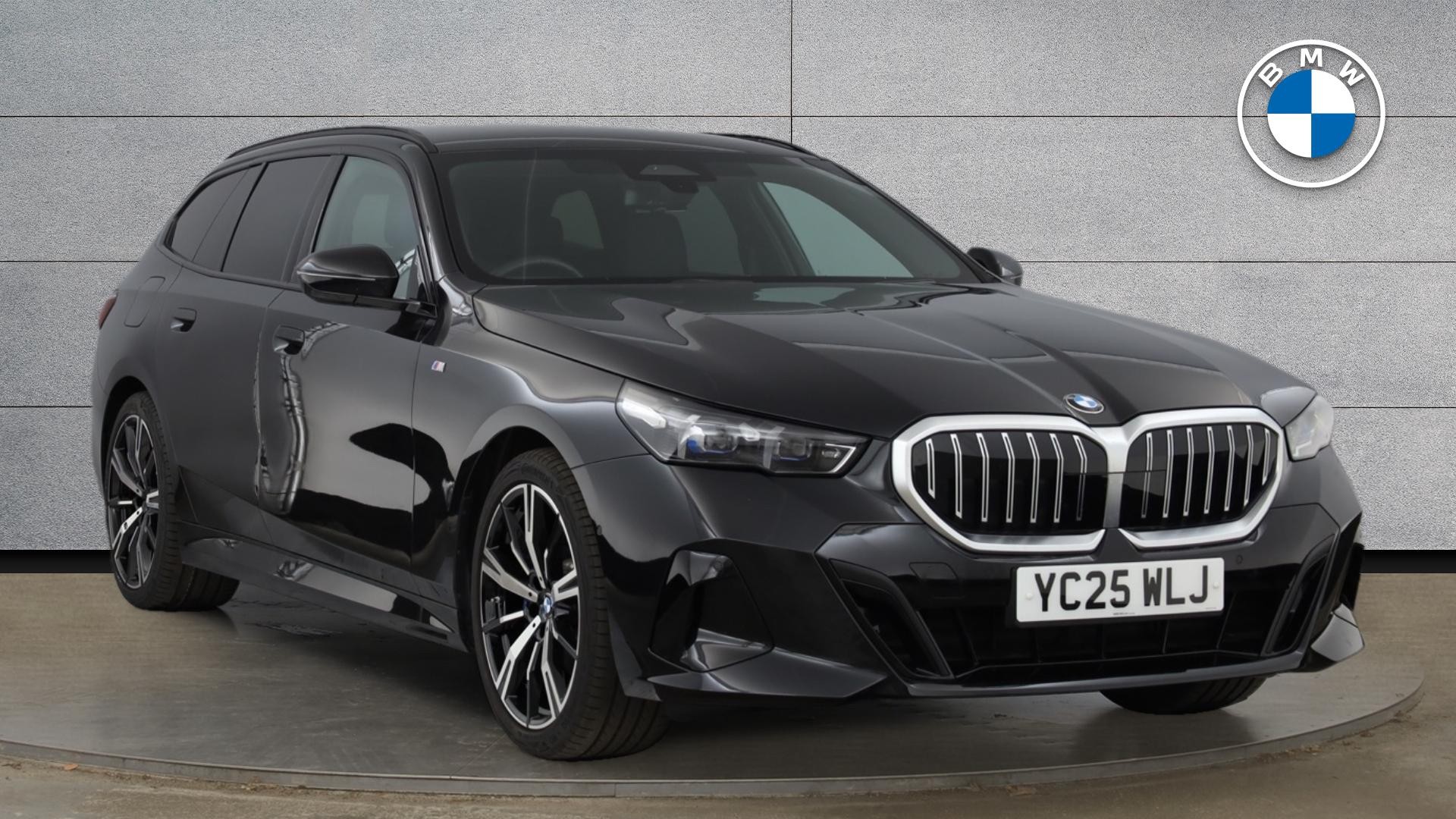 Main listing image - BMW 5 Series Touring