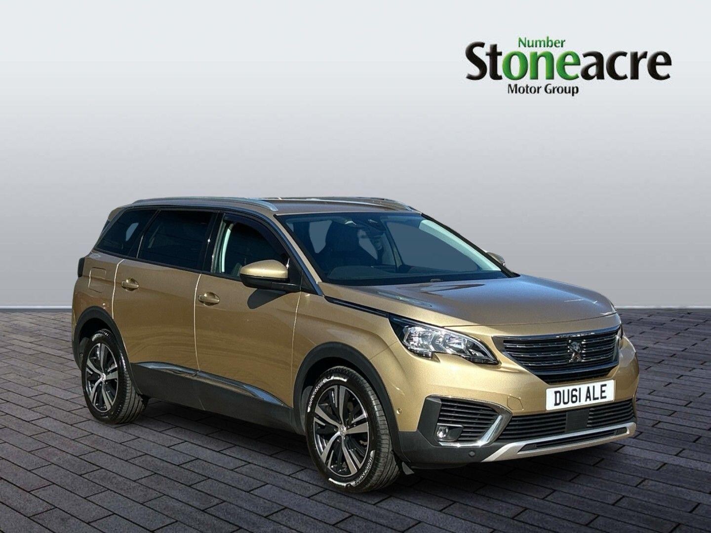 Main listing image - Peugeot 5008