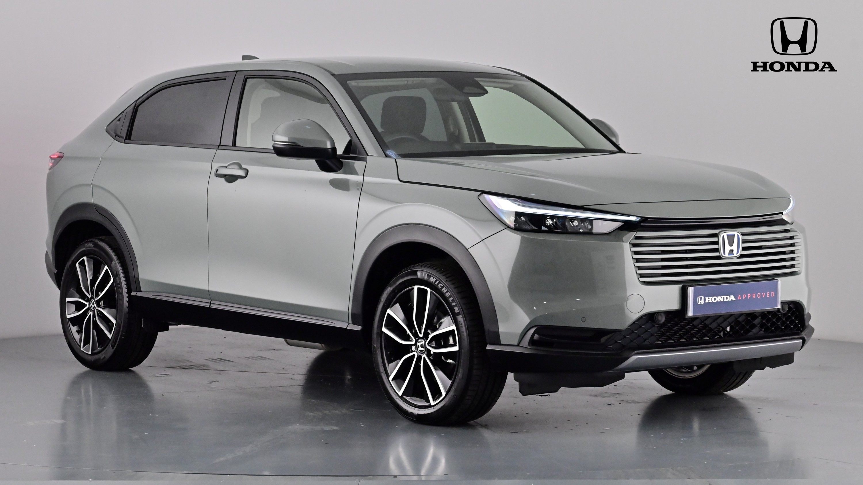 Main listing image - Honda HR-V