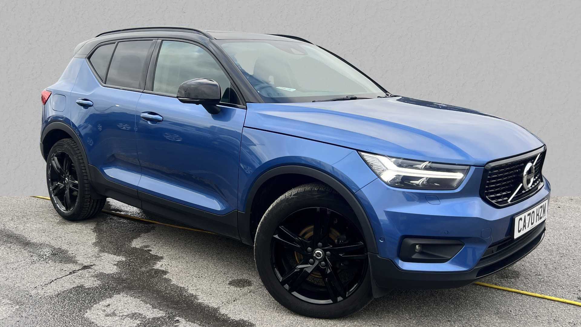 Main listing image - Volvo XC40