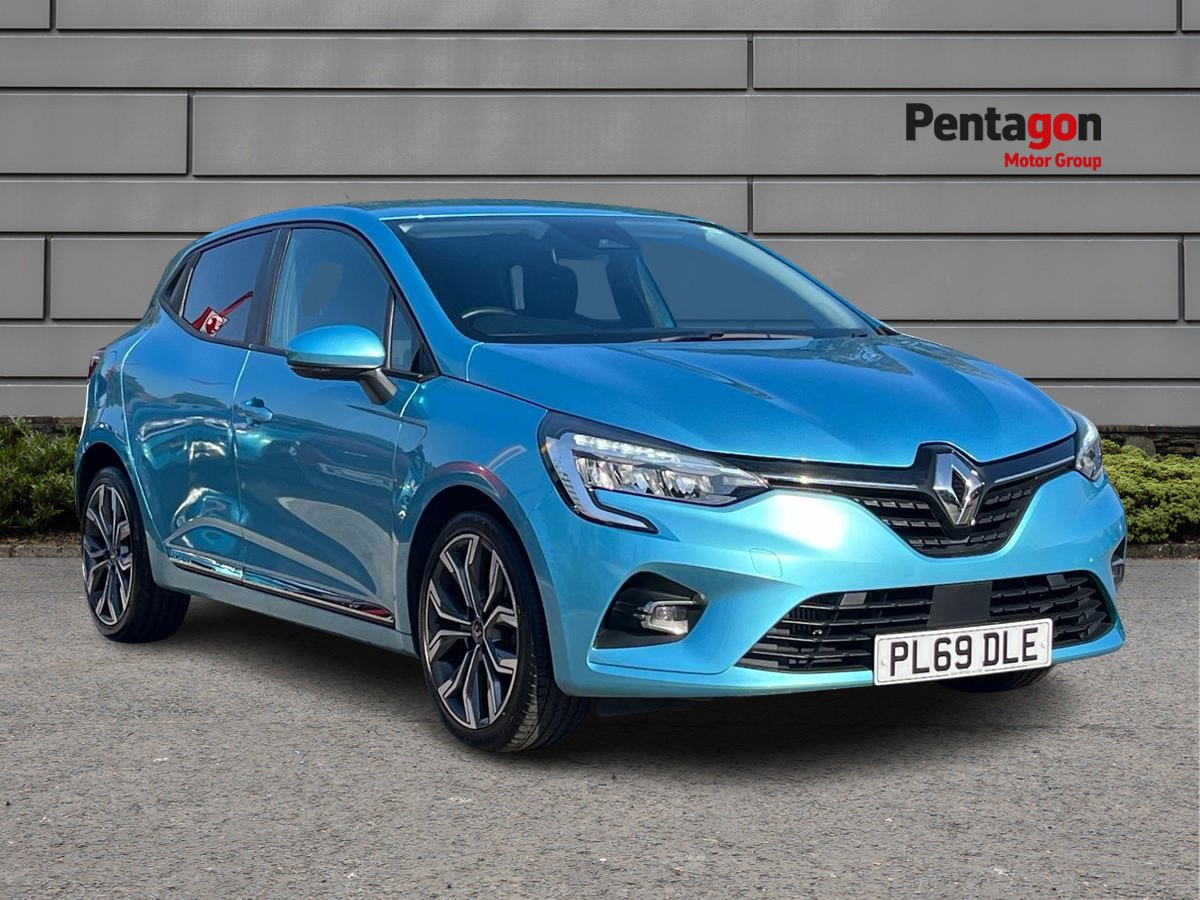 Main listing image - Renault Clio