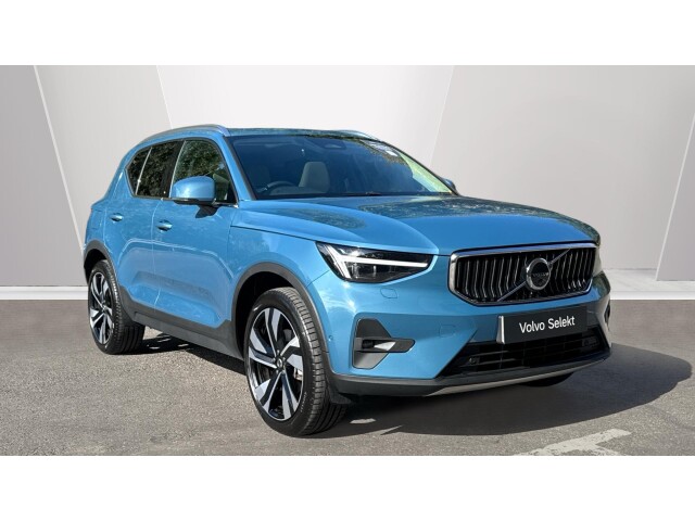 Main listing image - Volvo XC40