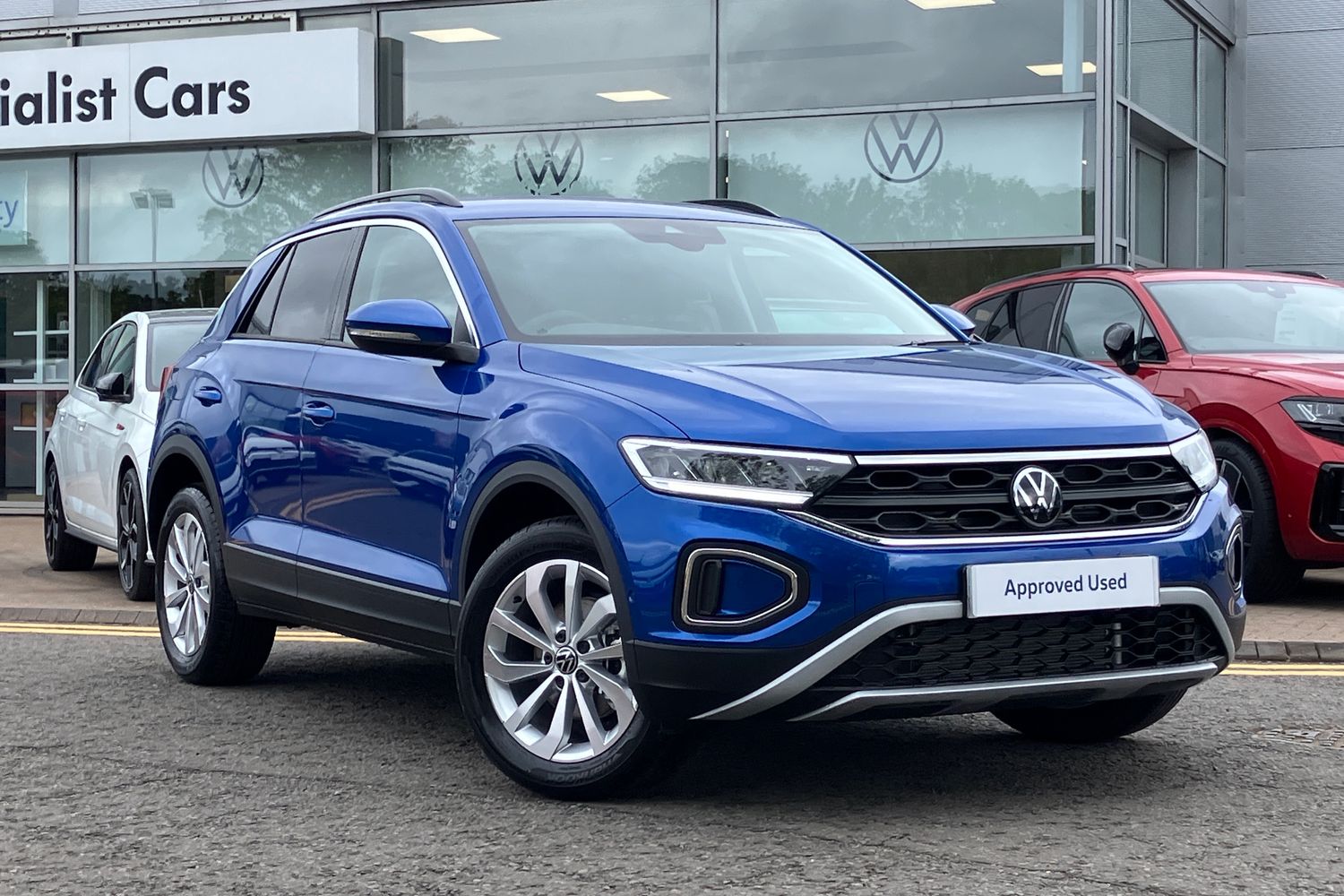 Main listing image - Volkswagen T-Roc