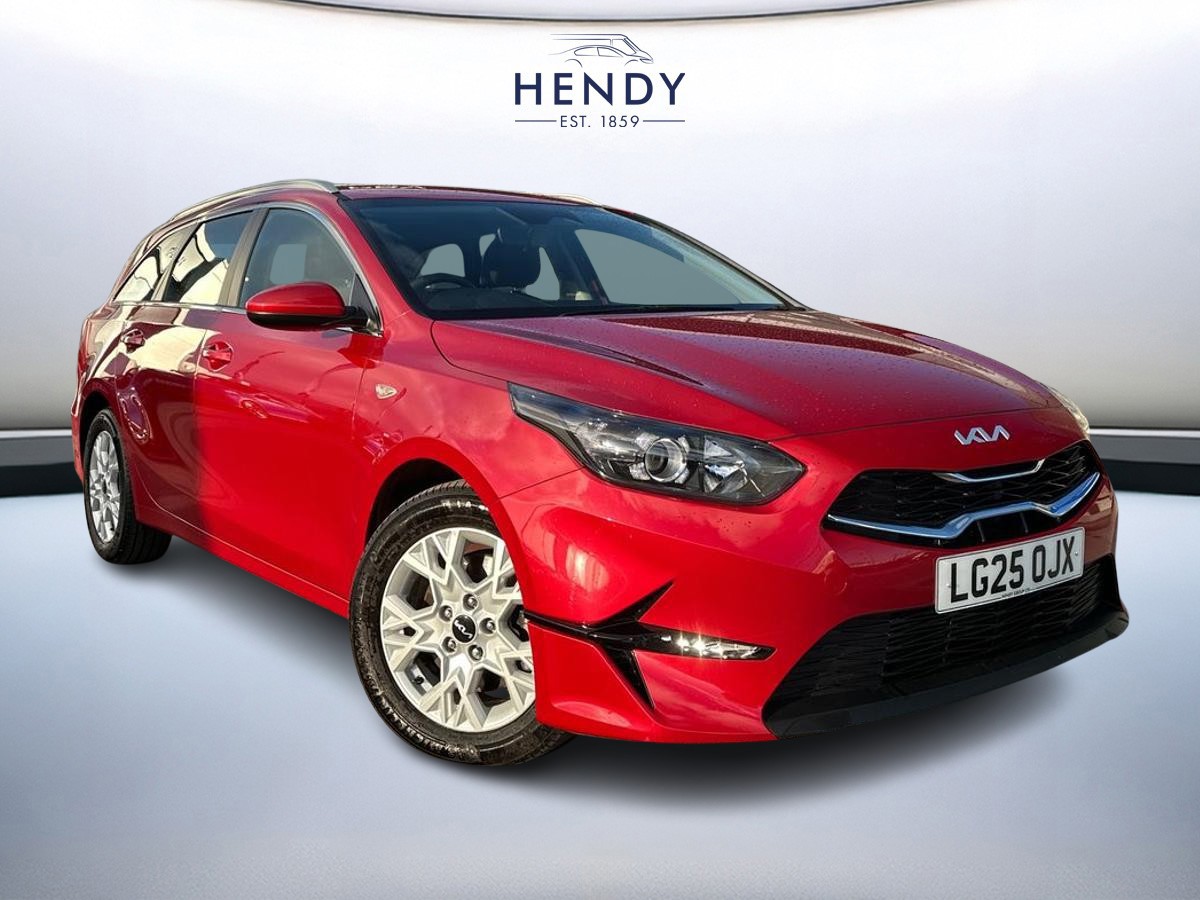 Main listing image - Kia Ceed SW