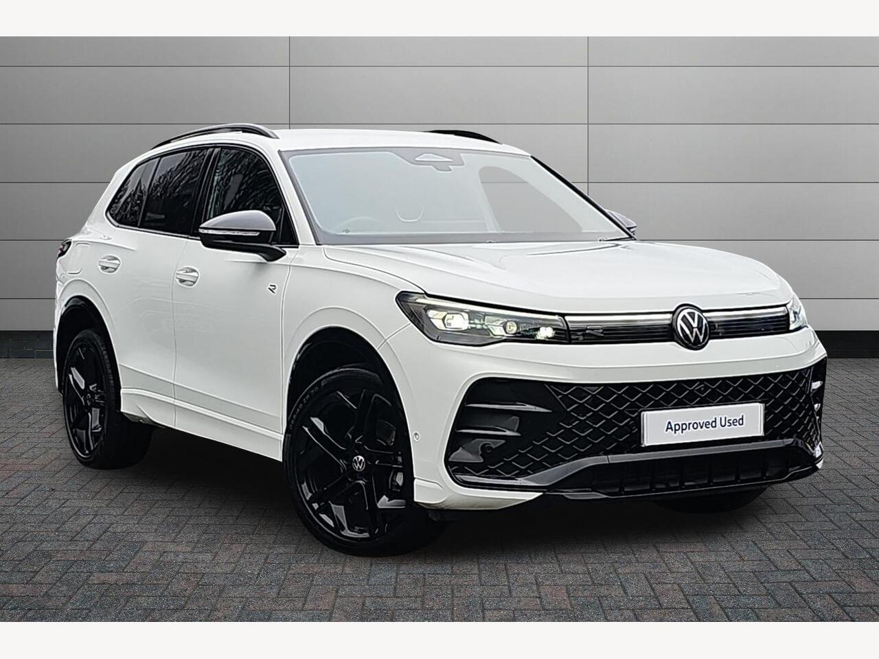 Main listing image - Volkswagen Tiguan
