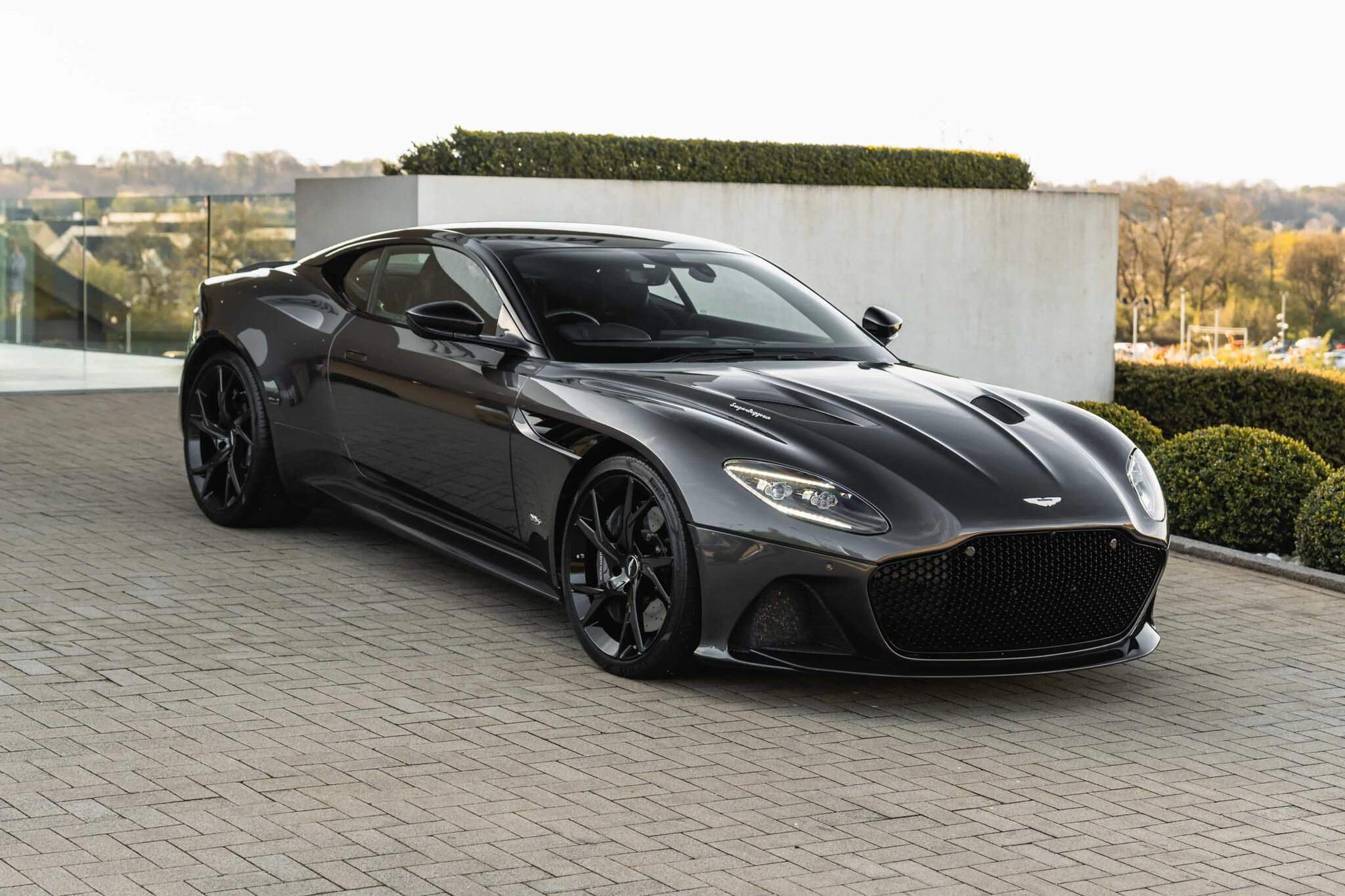 Main listing image - Aston Martin DBS
