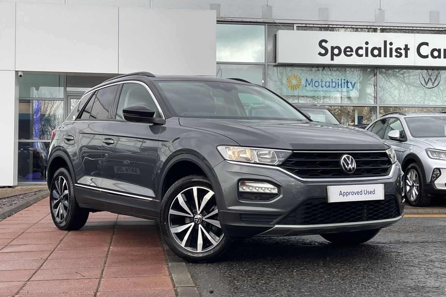 Main listing image - Volkswagen T-Roc