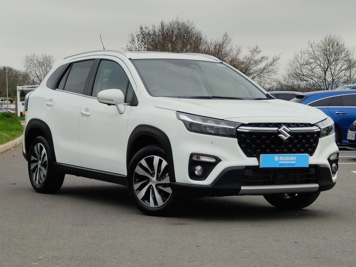 Main listing image - Suzuki S-Cross