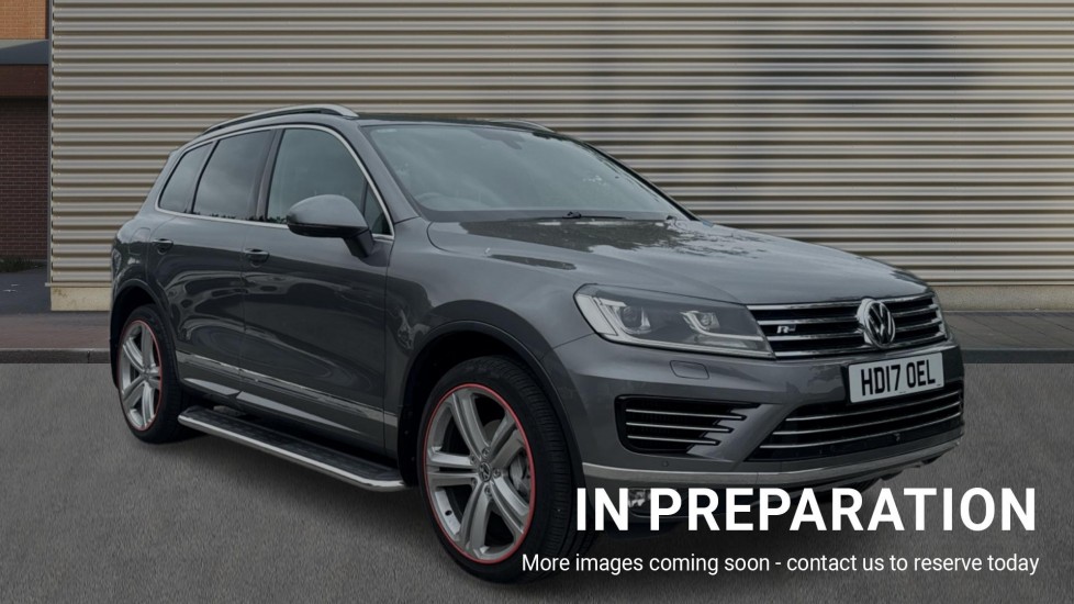 Main listing image - Volkswagen Touareg