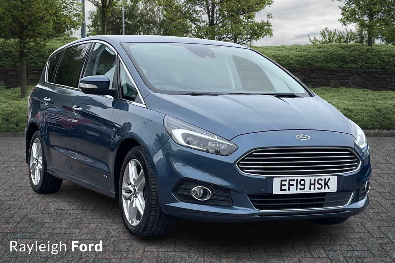 Main listing image - Ford S-MAX