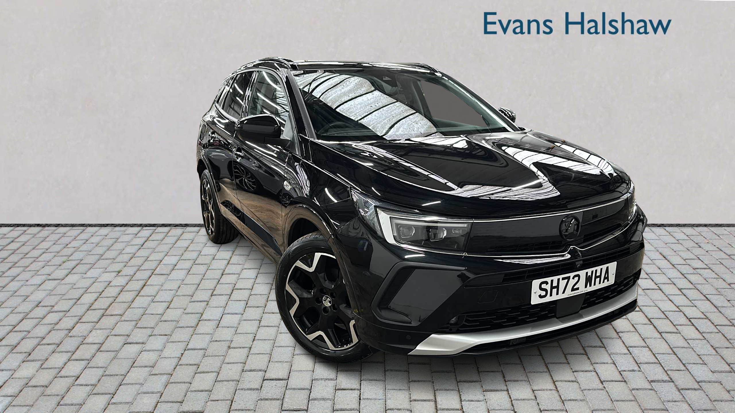 Main listing image - Vauxhall Grandland