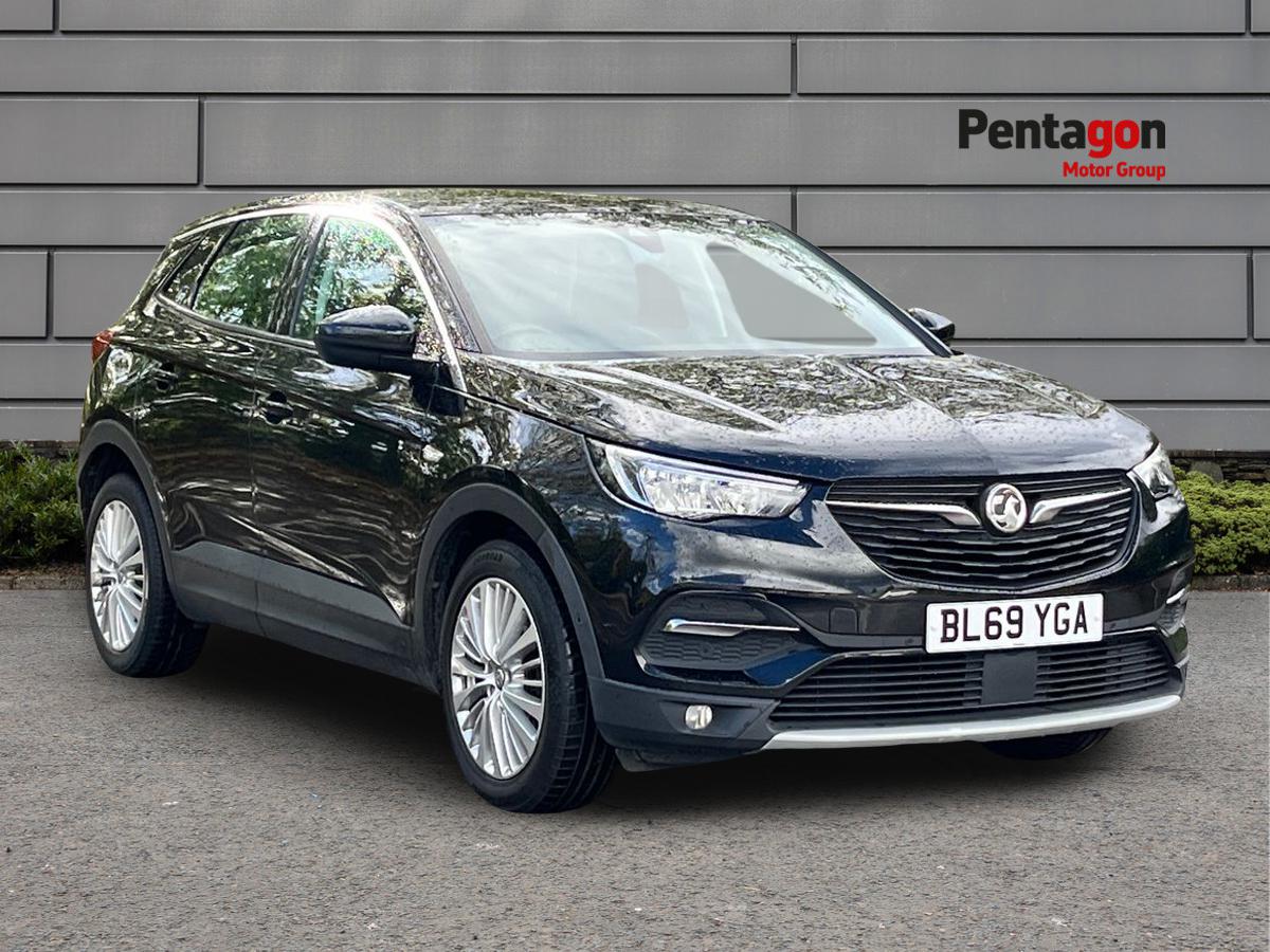 Main listing image - Vauxhall Grandland X