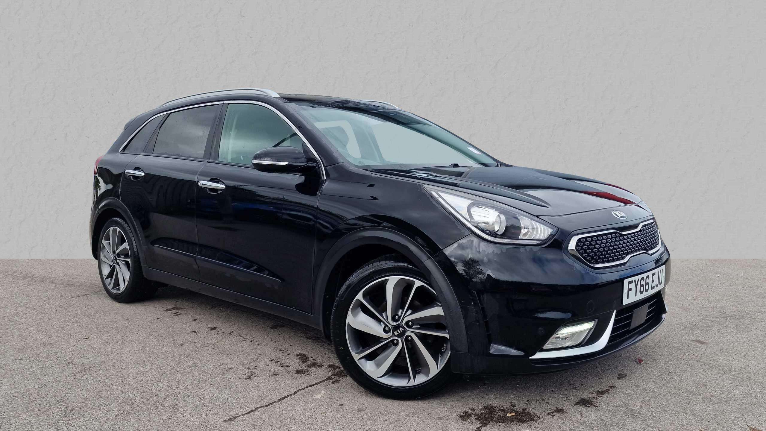 Main listing image - Kia Niro
