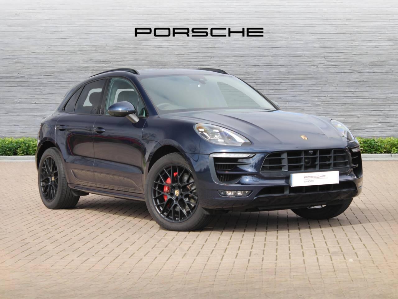 Main listing image - Porsche Macan