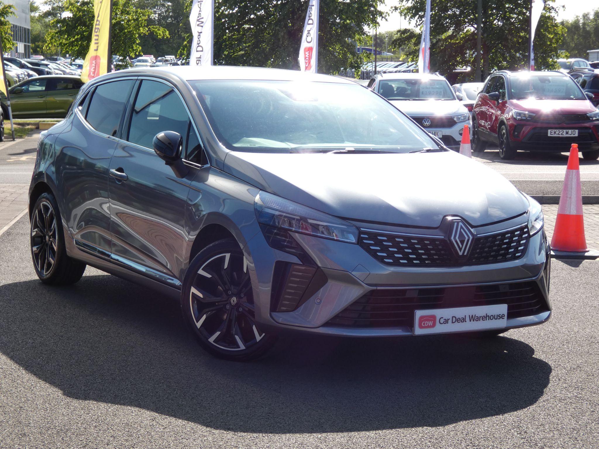 Main listing image - Renault Clio