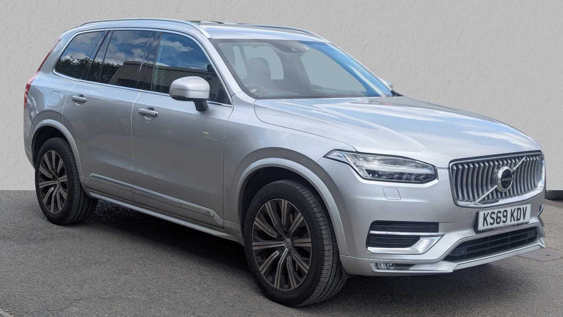 Main listing image - Volvo XC90