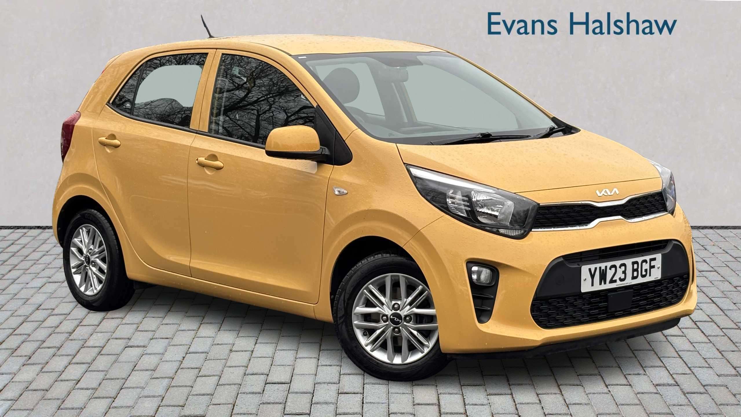 Main listing image - Kia Picanto