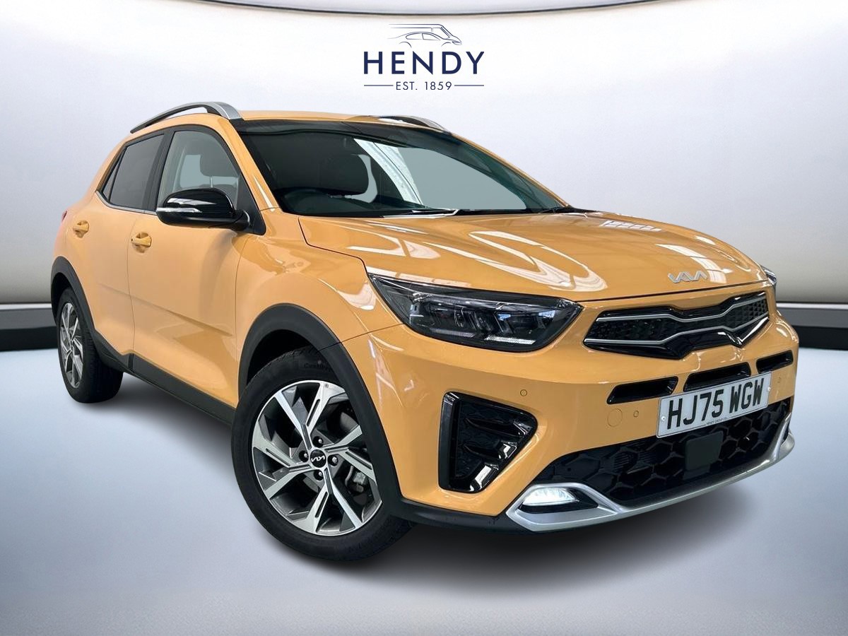 Main listing image - Kia Stonic