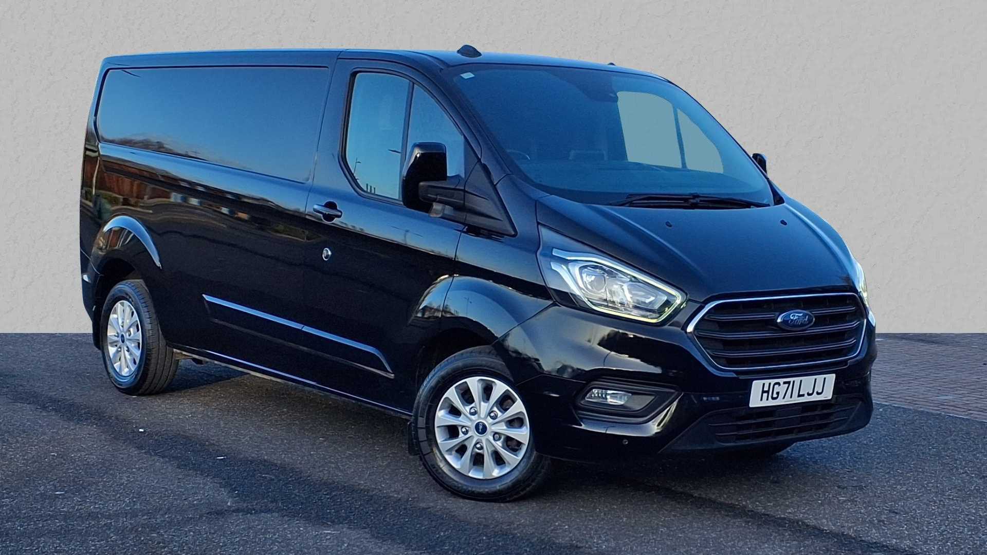 Main listing image - Ford Transit Custom