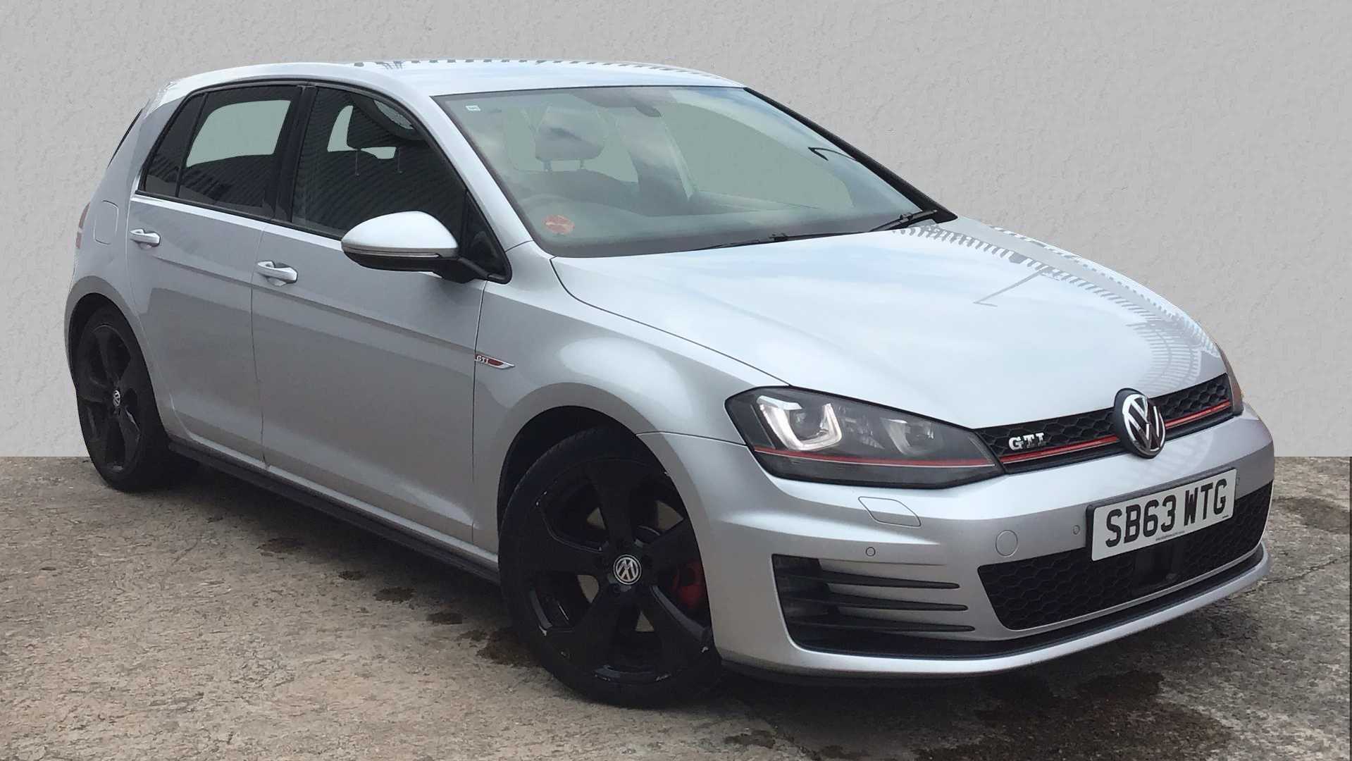 Main listing image - Volkswagen Golf GTI