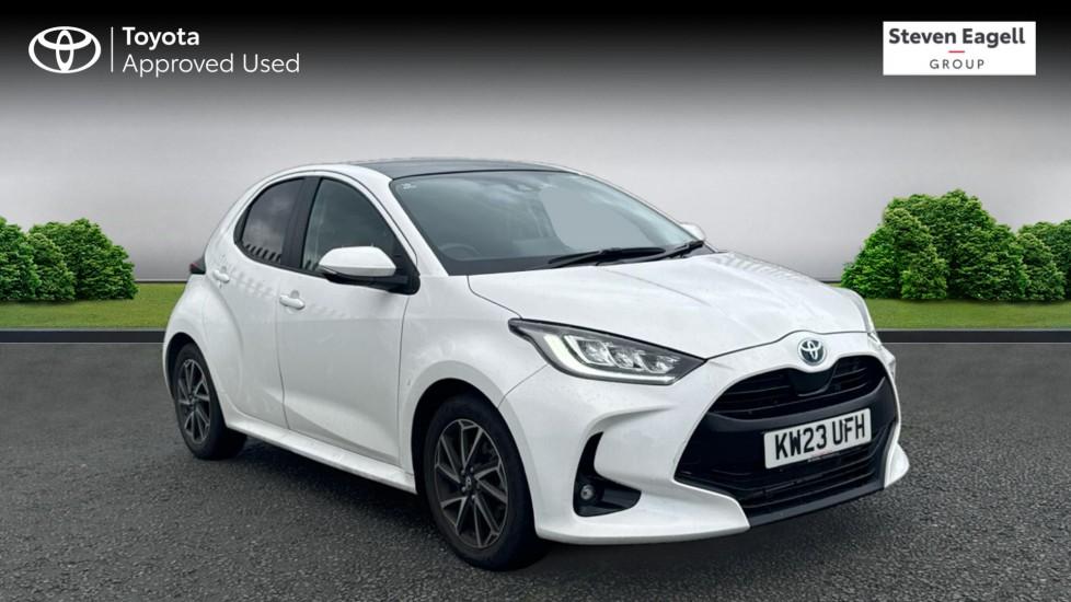 Main listing image - Toyota Yaris