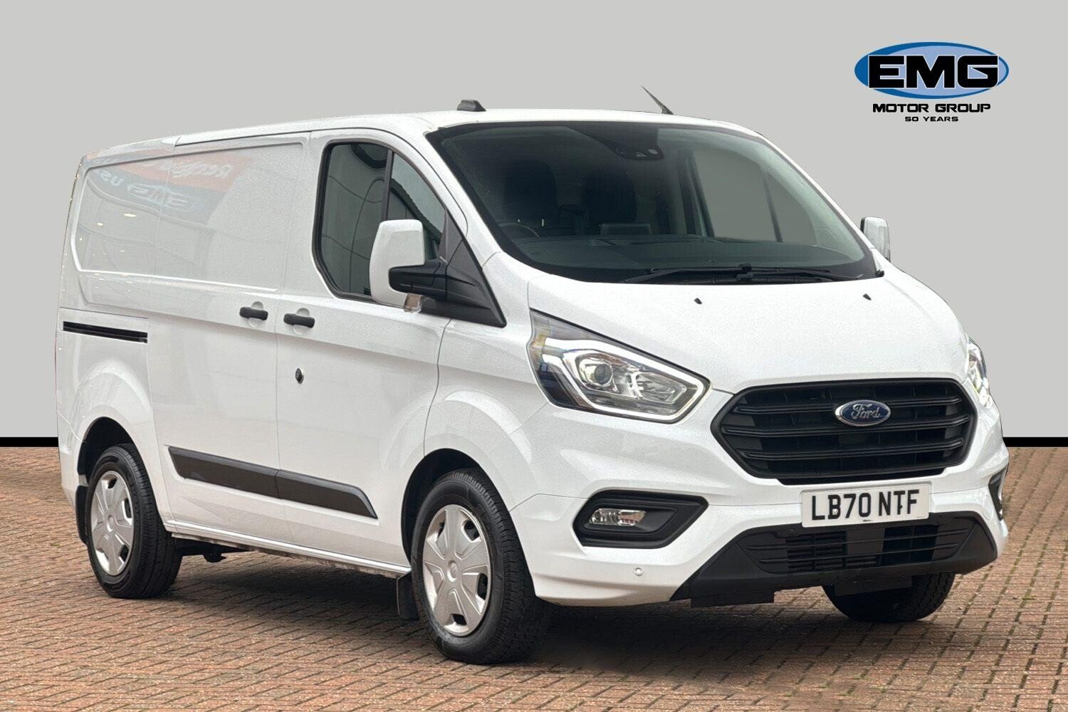 Main listing image - Ford Transit Custom