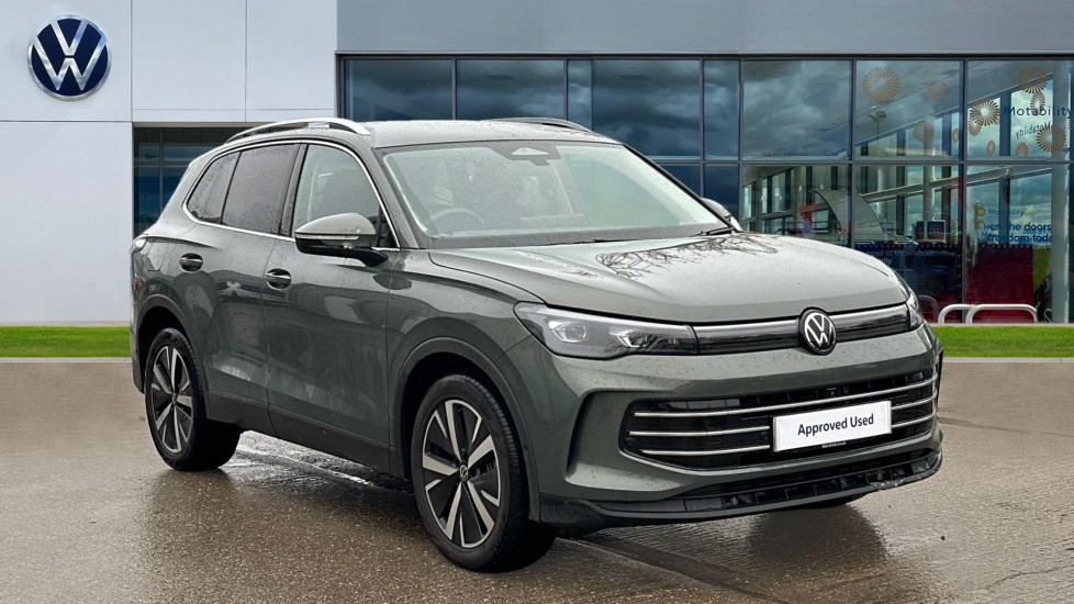 Main listing image - Volkswagen Tiguan