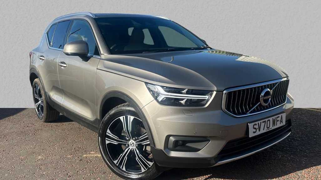 Main listing image - Volvo XC40