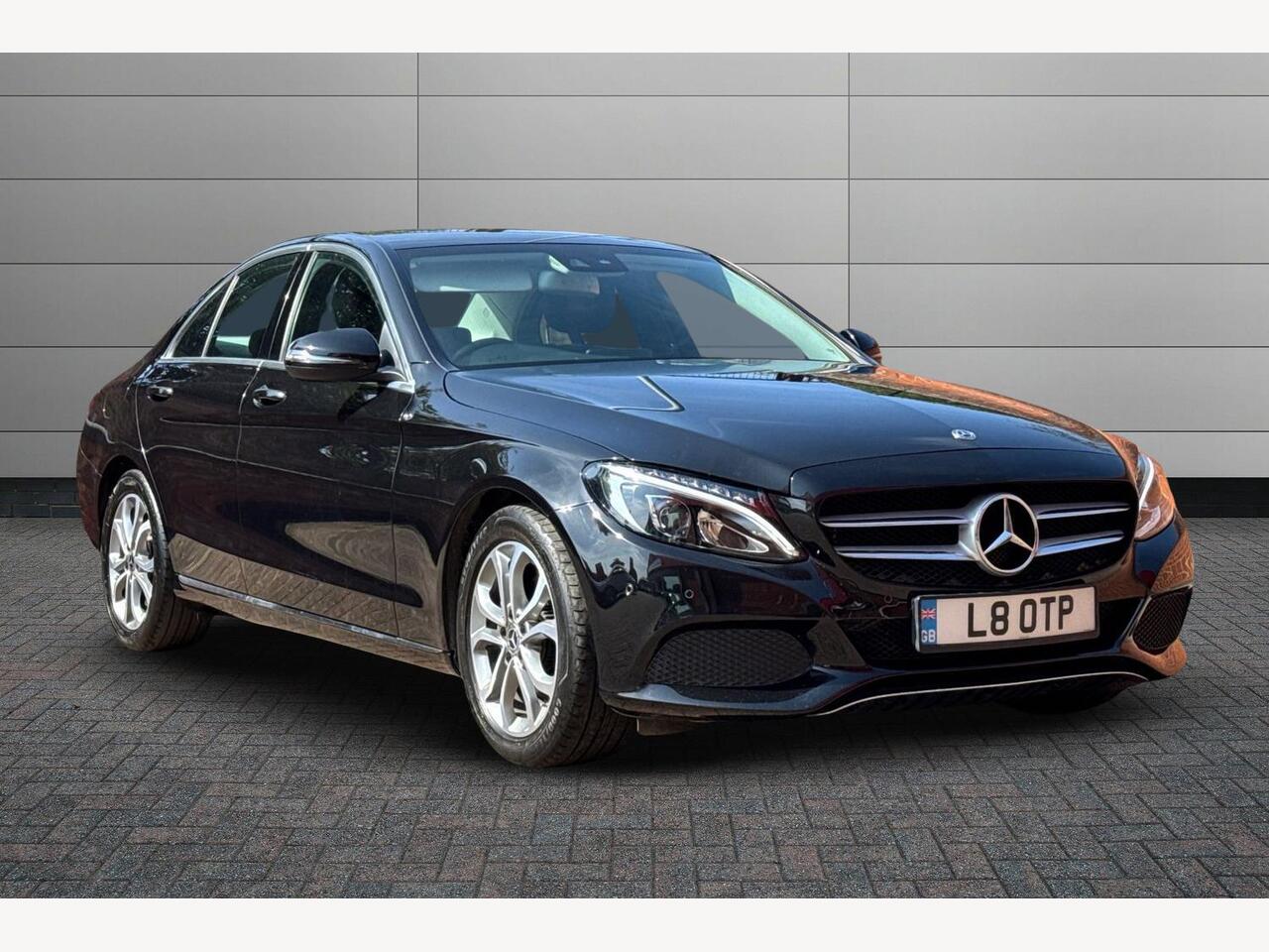 Main listing image - Mercedes-Benz C-Class