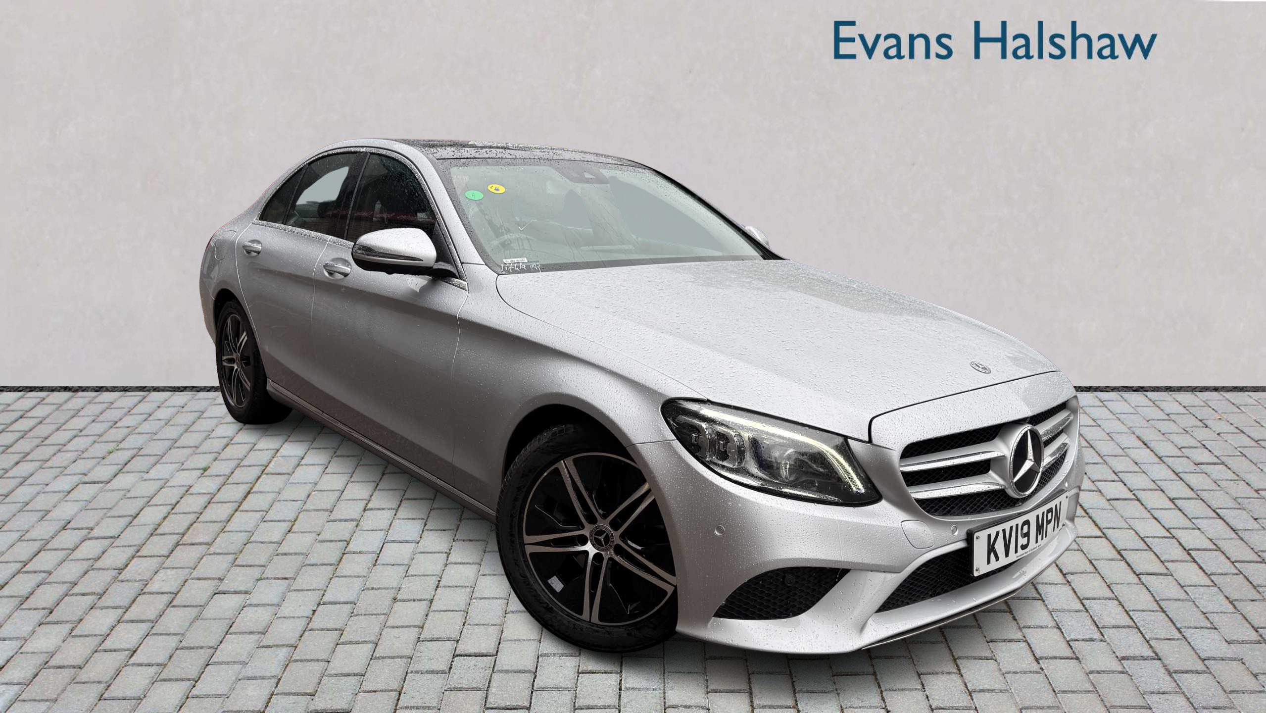 Main listing image - Mercedes-Benz C-Class