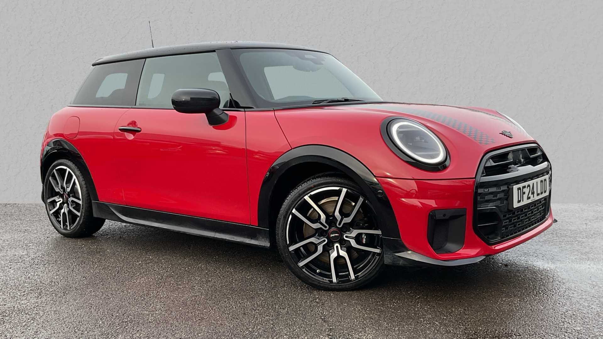 Main listing image - MINI Hatchback