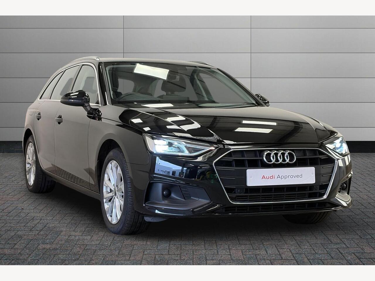 Main listing image - Audi A4