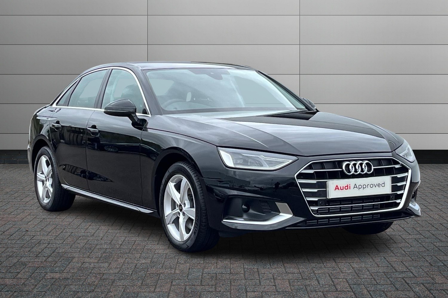 Main listing image - Audi A4