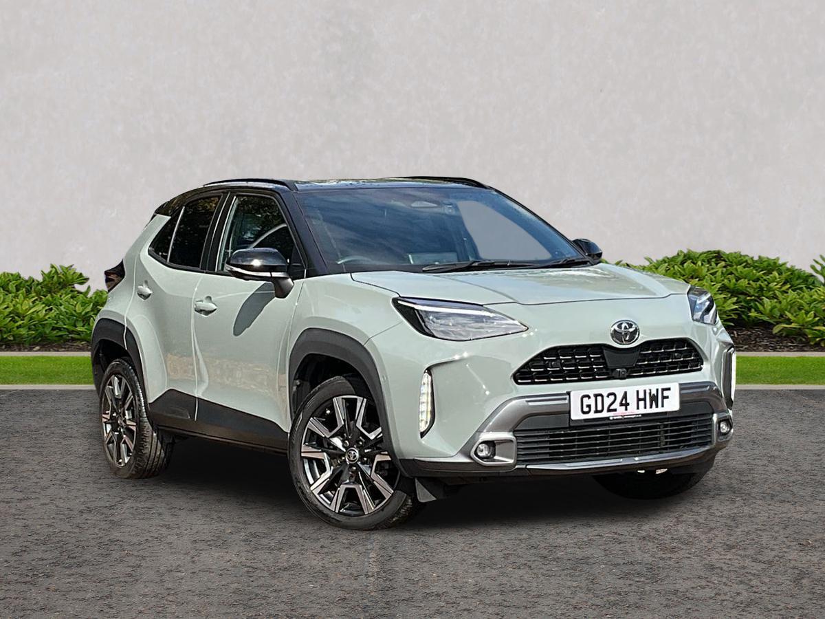 Main listing image - Toyota Yaris Cross