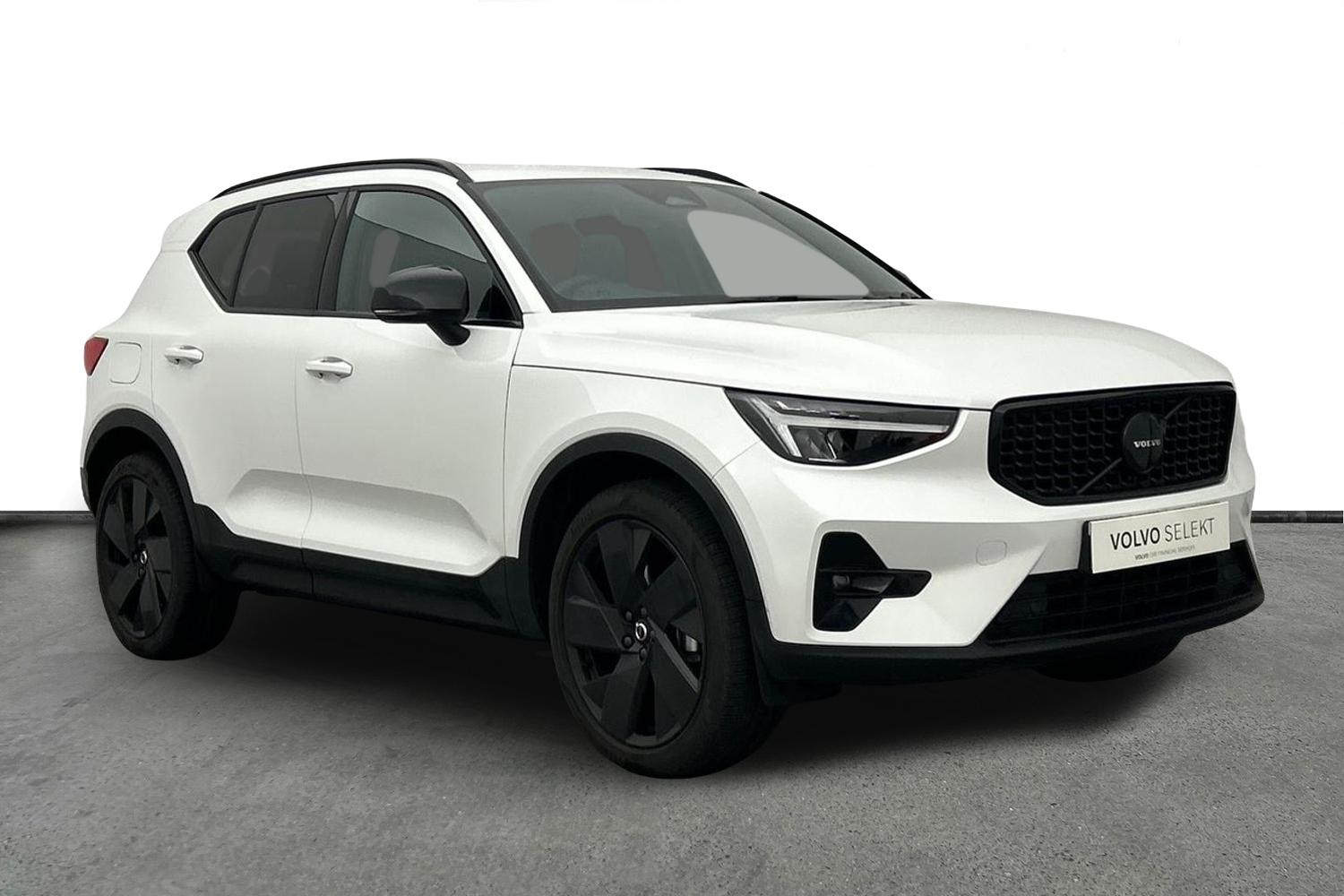 Main listing image - Volvo XC40