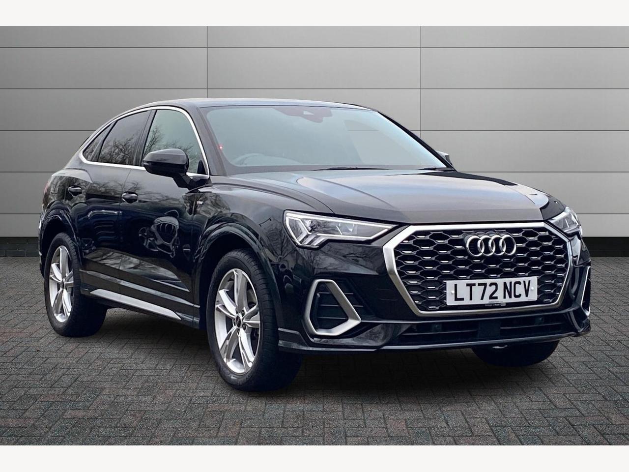 Main listing image - Audi Q3