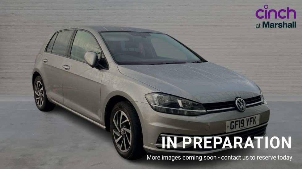 Main listing image - Volkswagen Golf