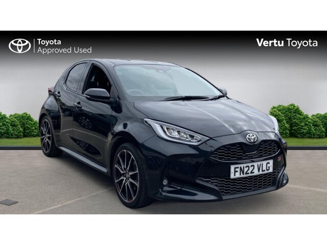 Main listing image - Toyota Yaris