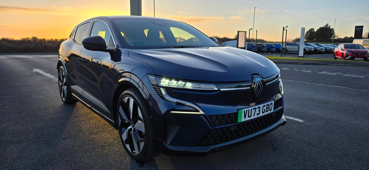 Main listing image - Renault Megane E Tech